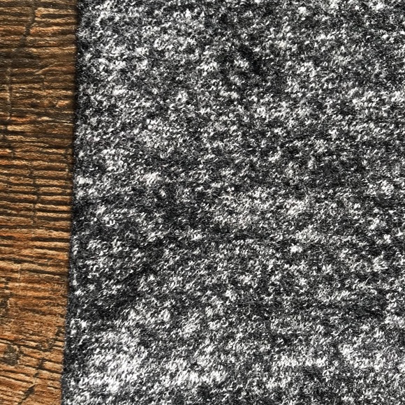 Ann Taylor Skirt - Picture 3 of 6